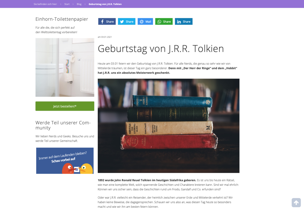 Nerdspot-Artikel mit Foto eines Bücherstapels.
