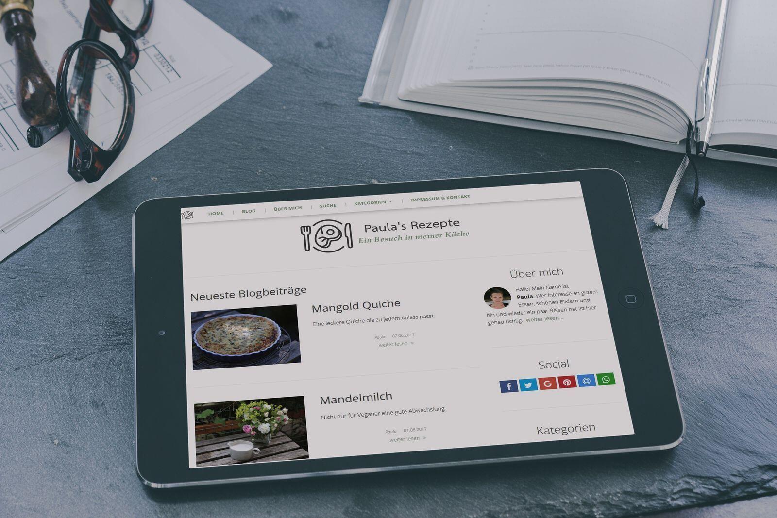 Paula’s Rezepte – Website-Mockup Website von Paula’s Rezepte auf einem Bildschirm.