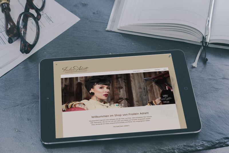 Screenshot der Website von Fröilein Adrett.